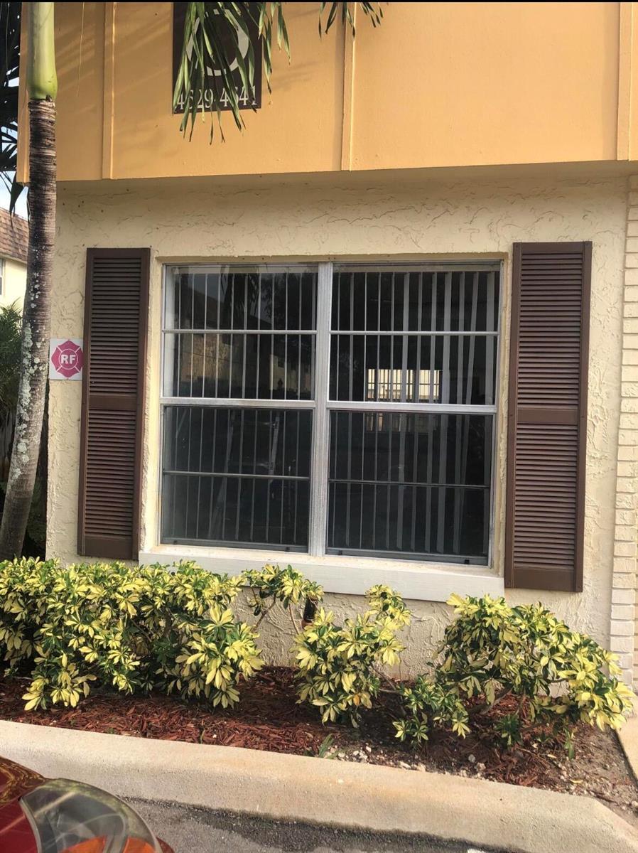 4641 NW 9th Drive # 4641, Plantation FL 33317 photo 2