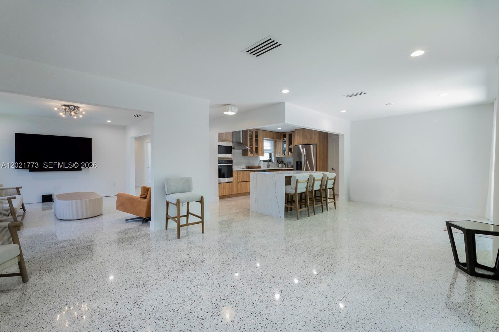 1701 SW 23rd Ter, Miami FL 33145 photo 4
