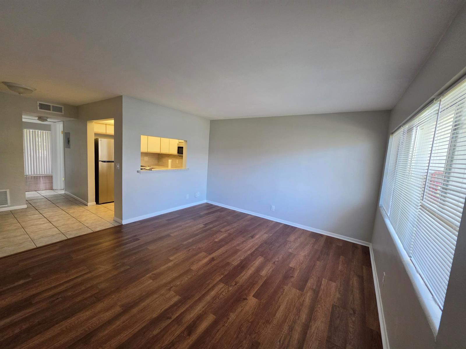 3320 Lake Osborne Drive # 109, FL 33461 photo 3