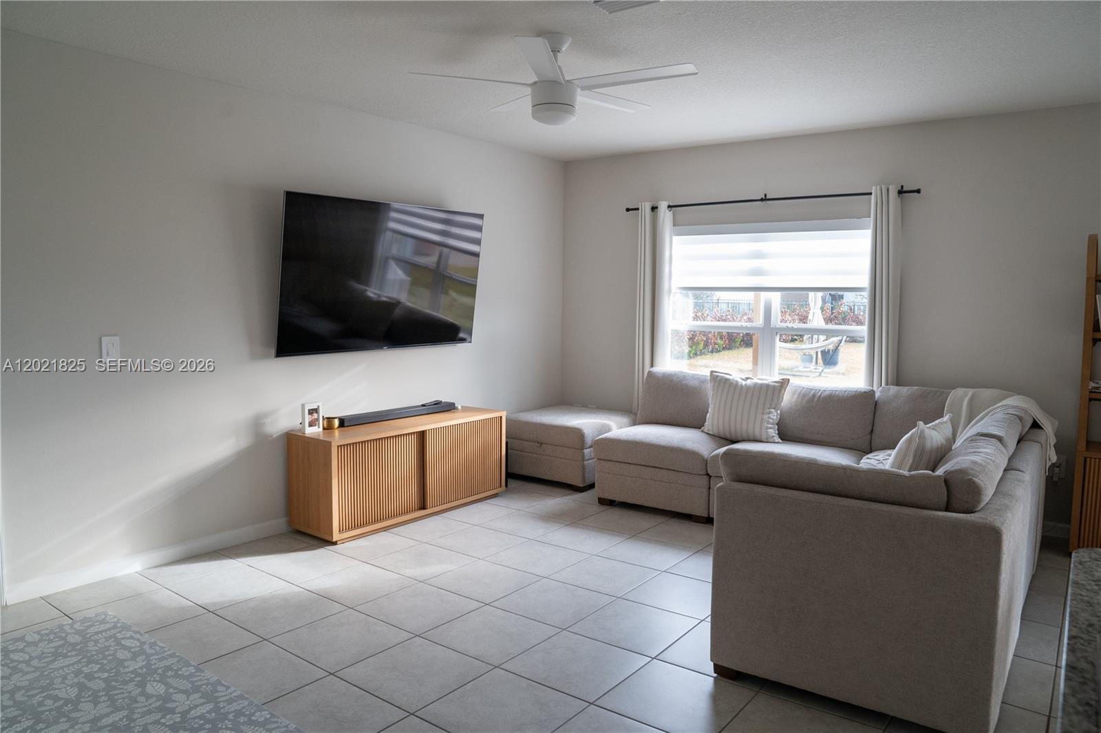 603 Lychee Ln, Fort Pierce FL 34981 photo 3