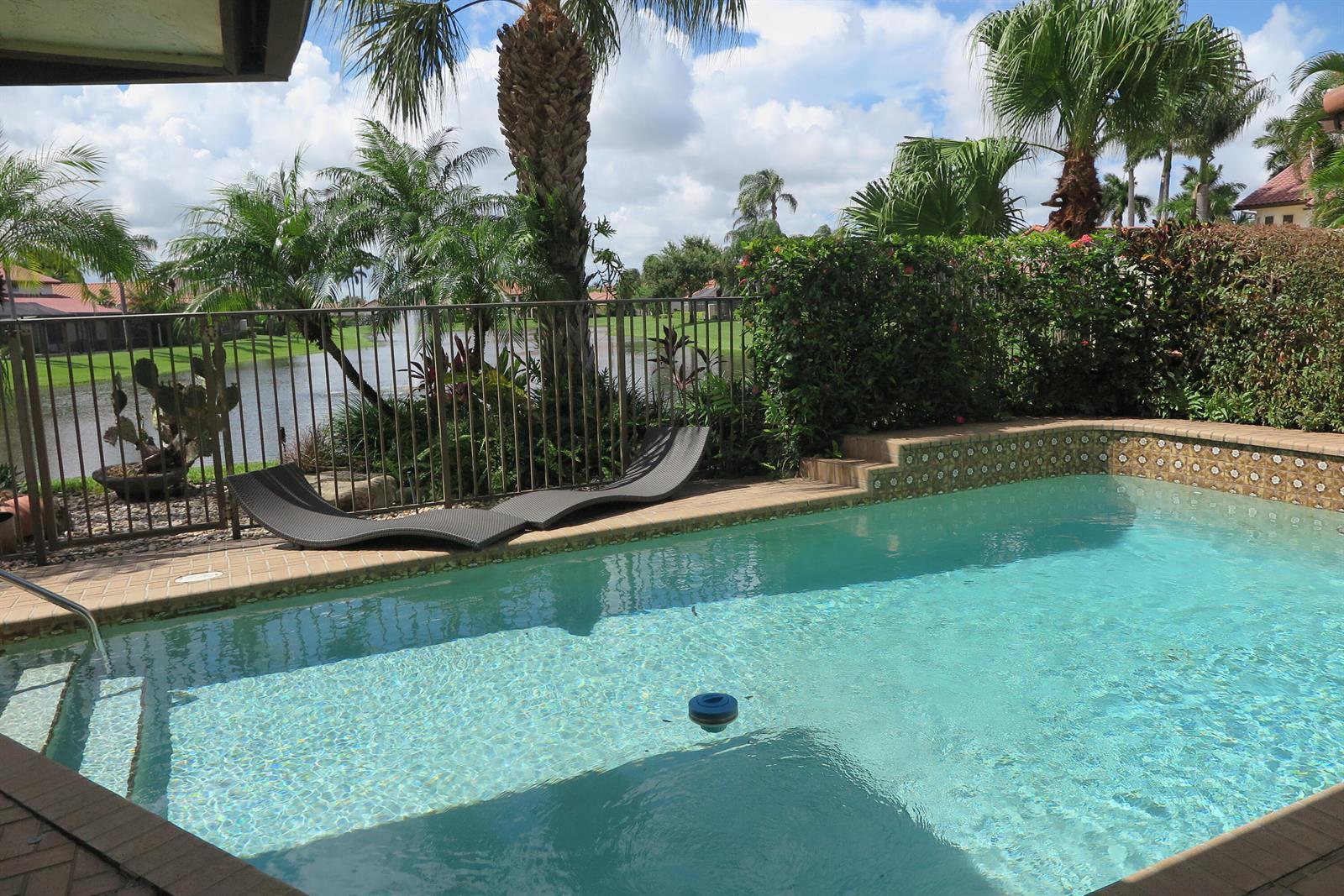22519 W Esplanada Cir W, Boca Raton FL 33433 photo 2
