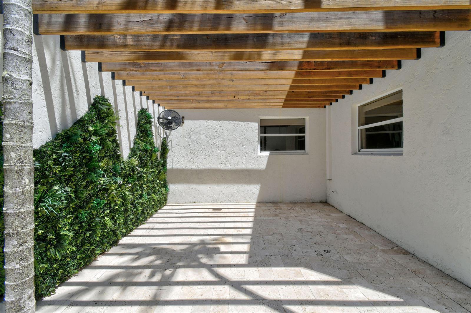 114 N Beach Road, Jupiter Island FL 33455 photo 5