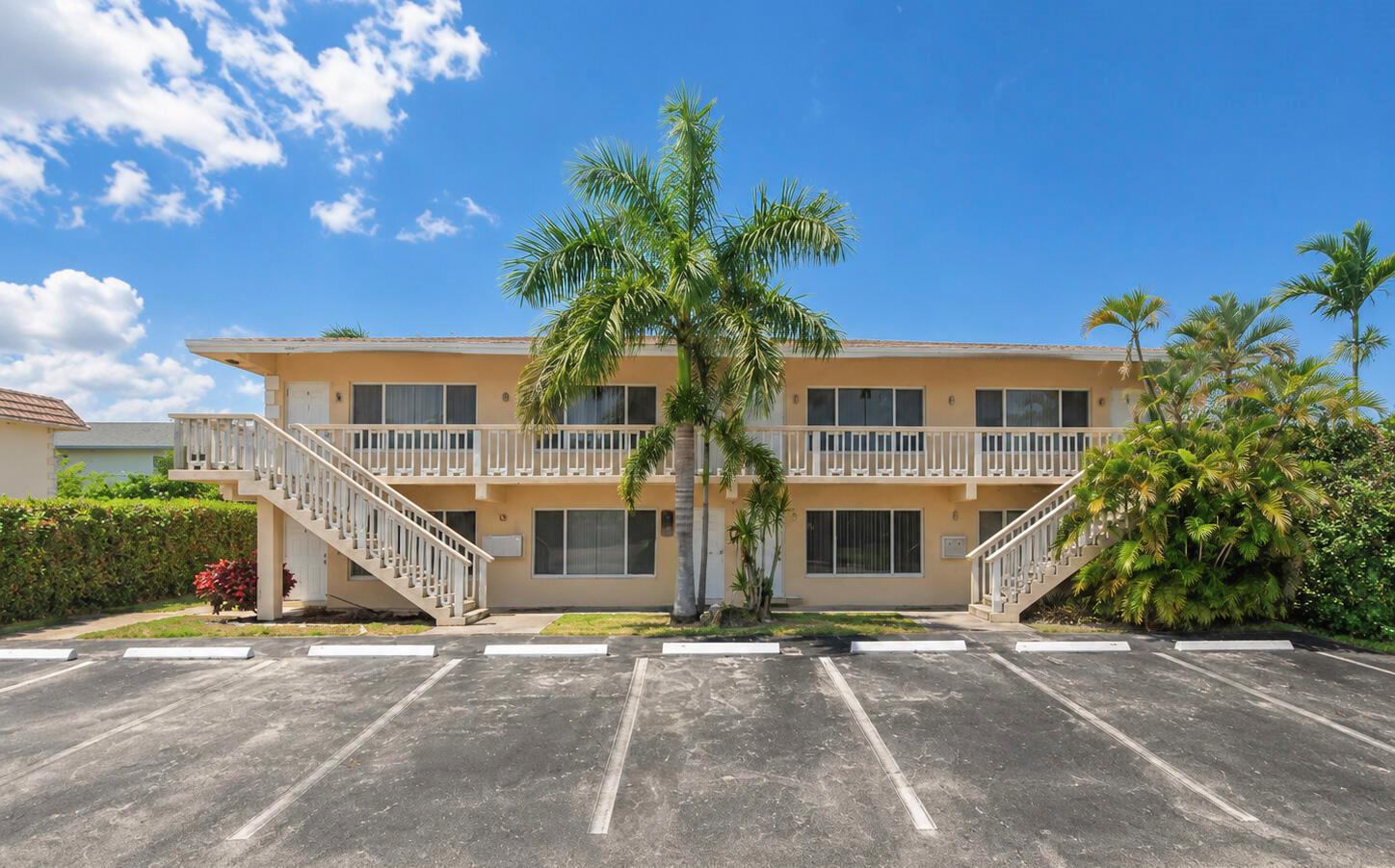 2141 NE 41st Street # 3, Lighthouse Point FL 33064