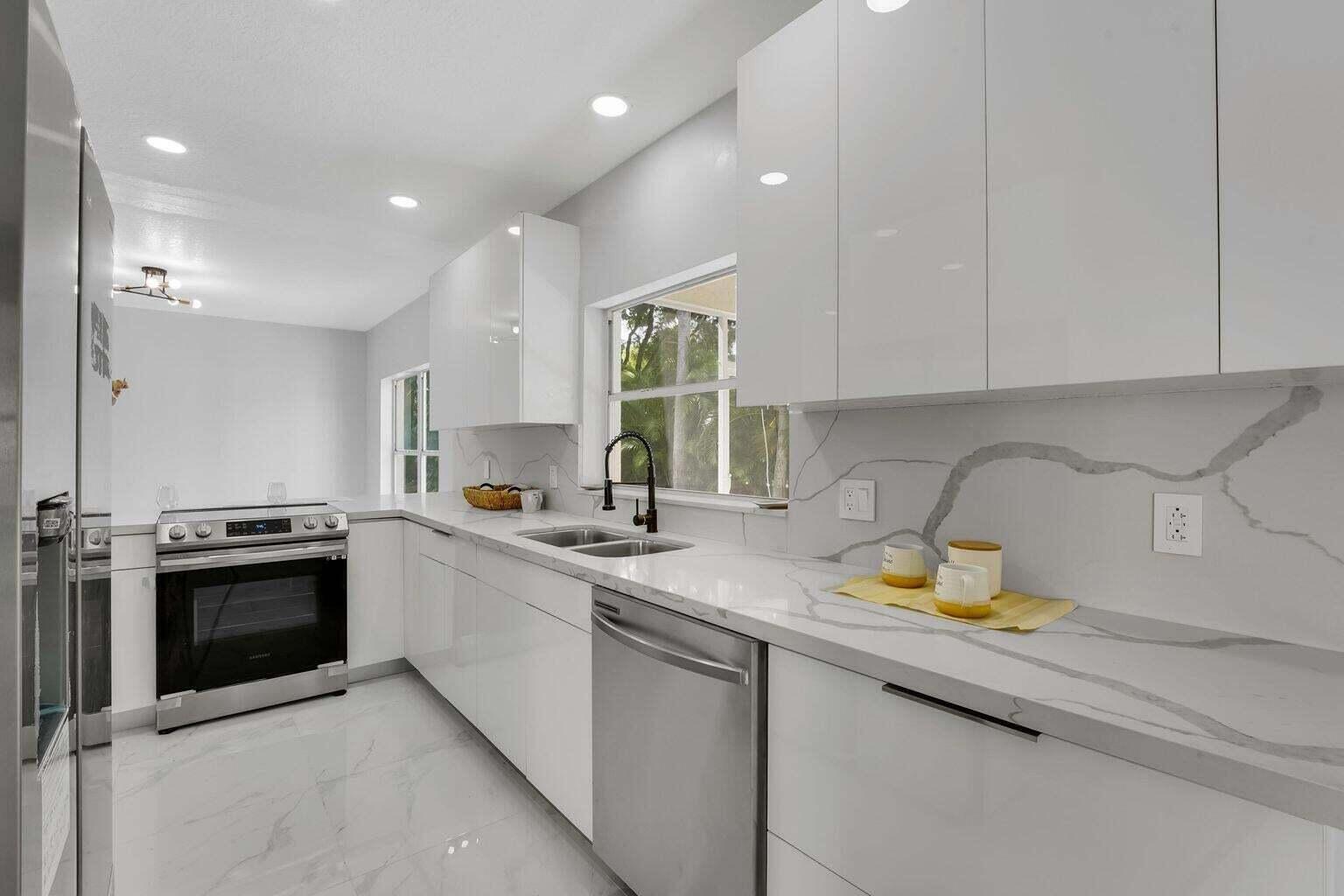 3740 Wilderness Way, Coral Springs FL 33065 photo 4