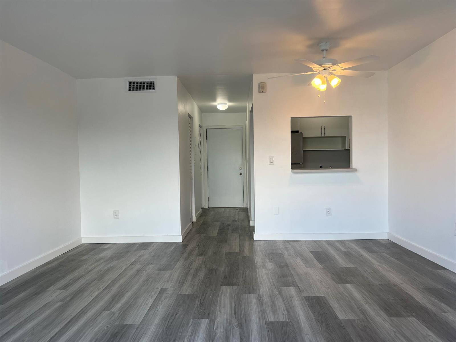 365 NE 125th Street # 405, North Miami FL 33161