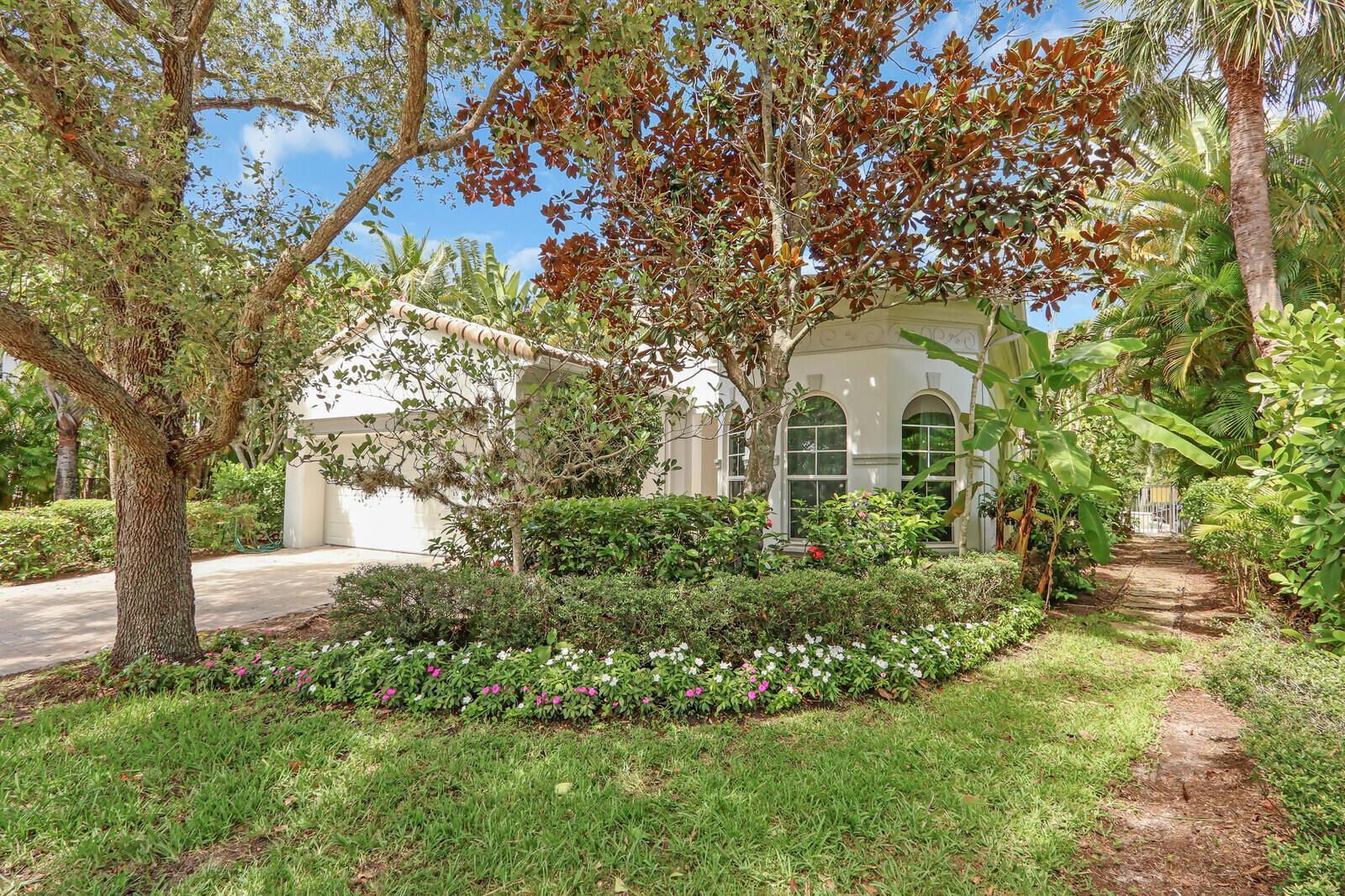 1726 Nature Court, Palm Beach Gardens FL 33410 photo 3