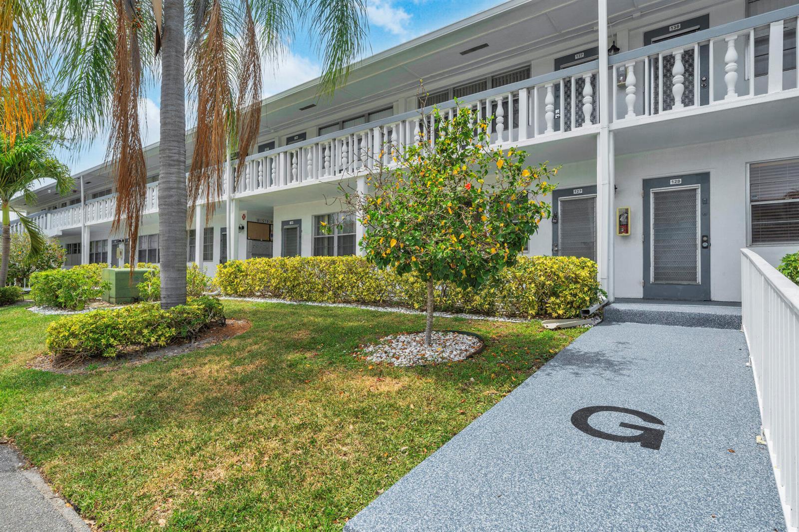 127 Westbury G, Deerfield Beach FL 33442
