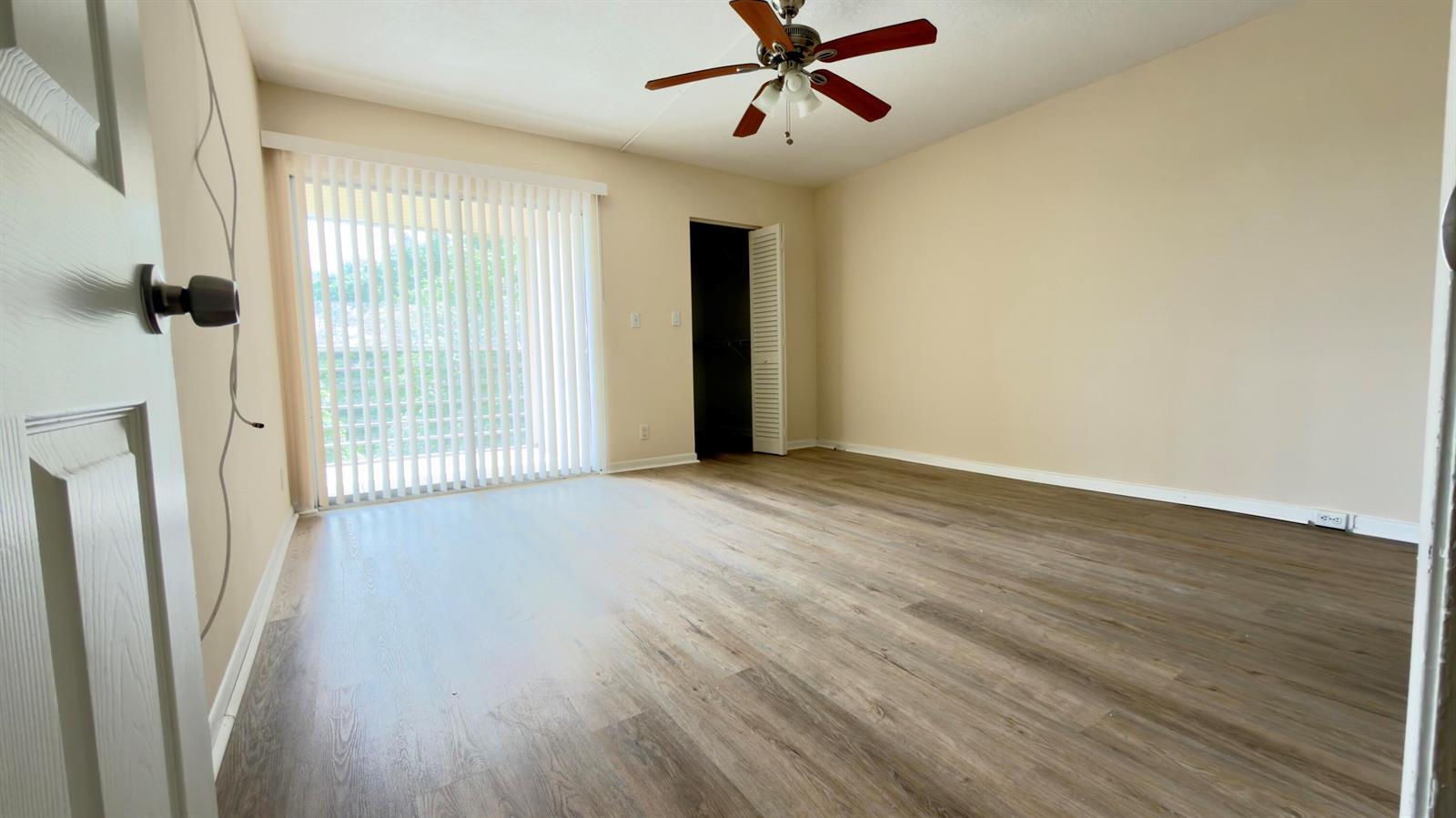 2404 Antigua, Coconut Creek FL 33066 photo 4