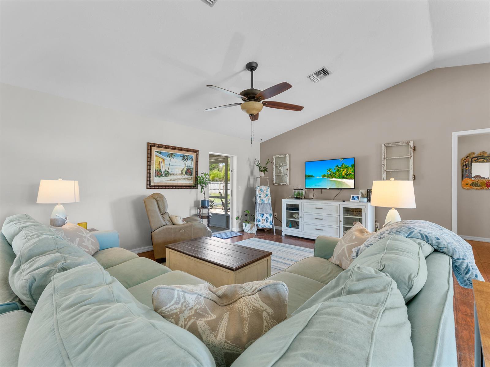 698 Fischer Drive, Sebastian FL 32958 photo 3