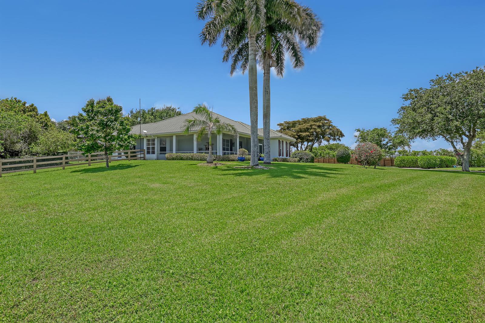 15560 46th Lane S, Wellington FL 33414 photo 3