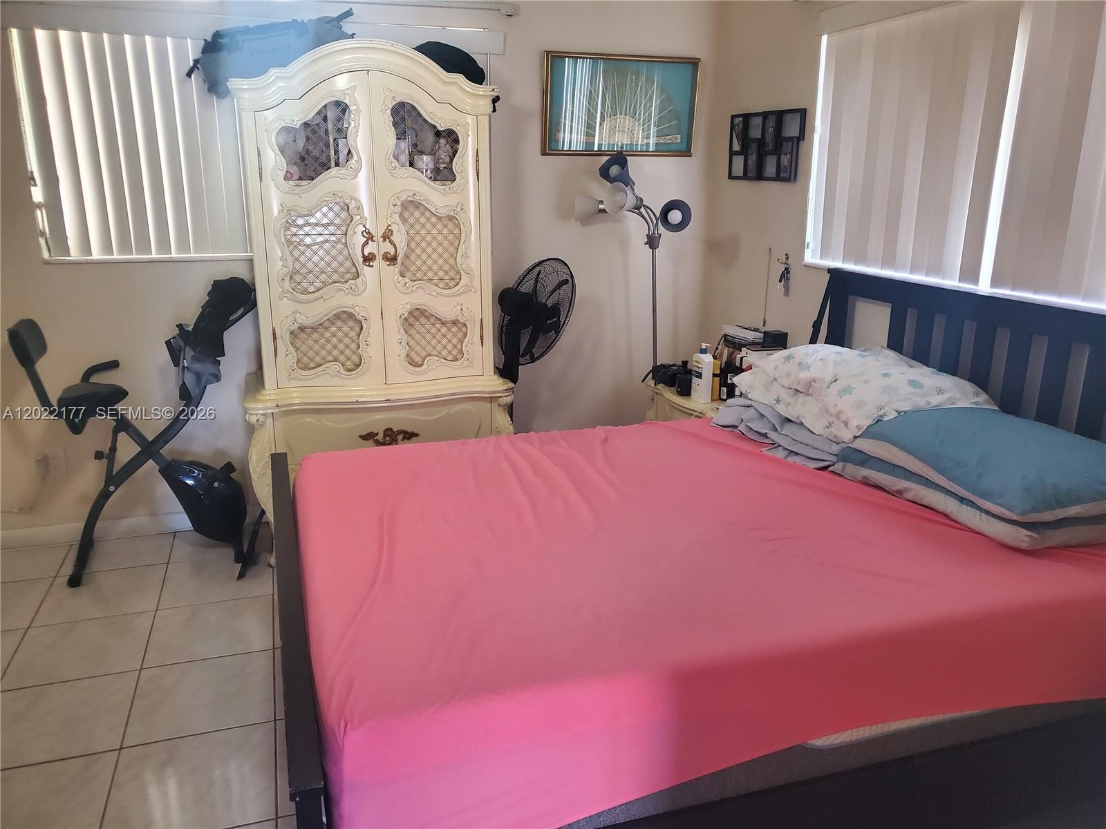 2644 SW 28th Ct, Miami FL 33133 photo 3
