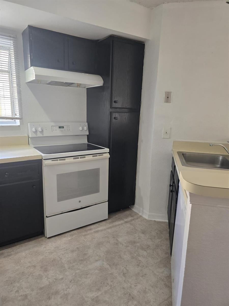 3310 N Pinewalk Drive N # 1812, Margate FL 33063 photo 5