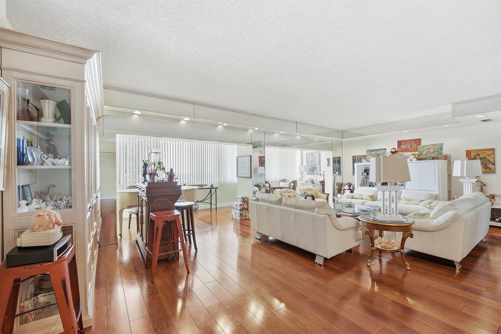 3800 Hillcrest Drive # 1219, Hollywood FL 33021 photo 3