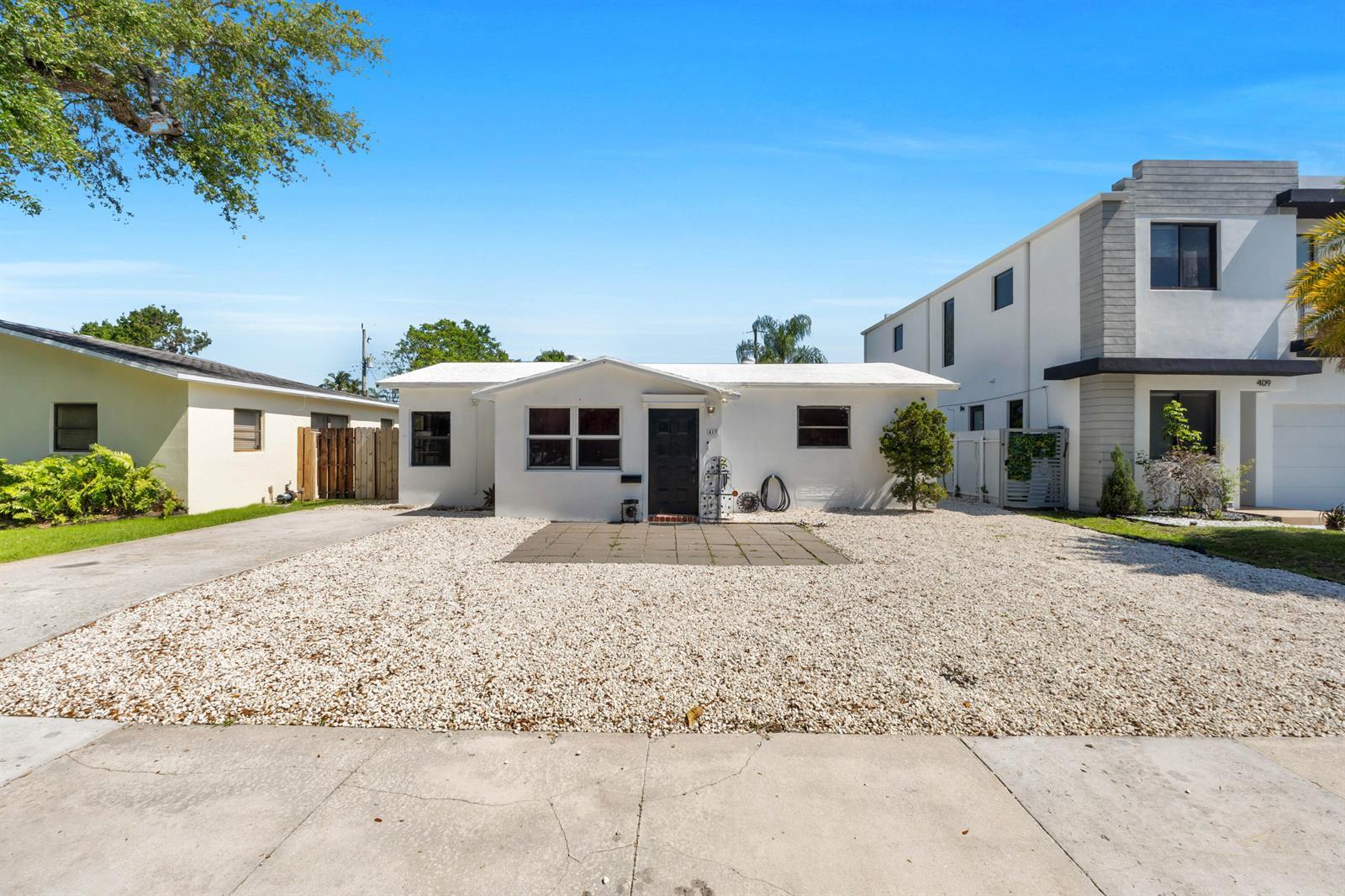 413 SW 11th Street, Fort Lauderdale FL 33315 photo 2