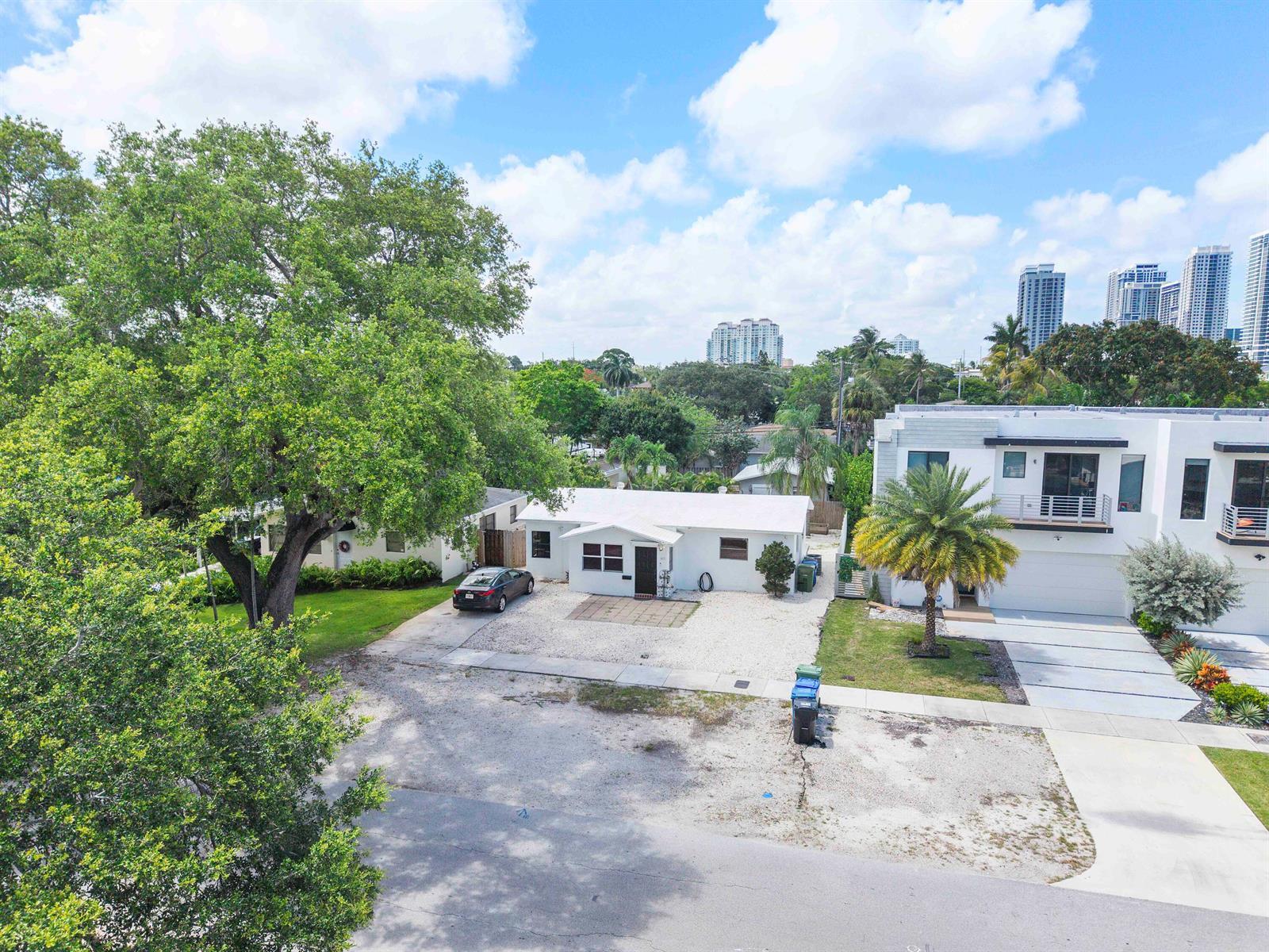 413 SW 11th Street, Fort Lauderdale FL 33315