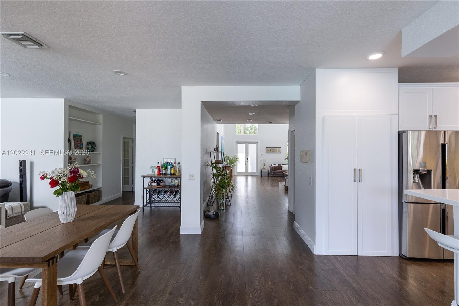 2517 Hunters Run Way, Weston FL 33327 photo 2