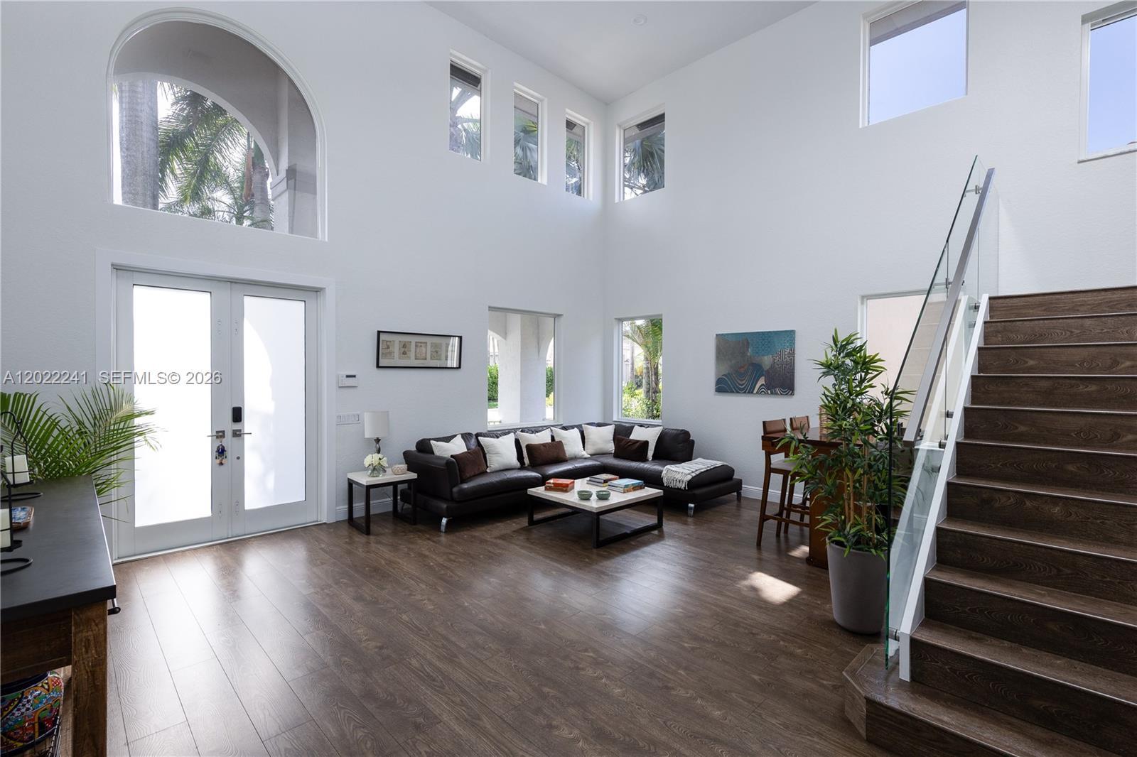 2517 Hunters Run Way, Weston FL 33327 photo 4