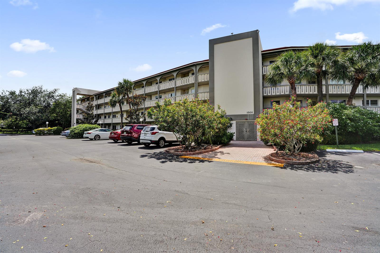 1501 Cayman Way # C4, Coconut Creek FL 33066 photo 2