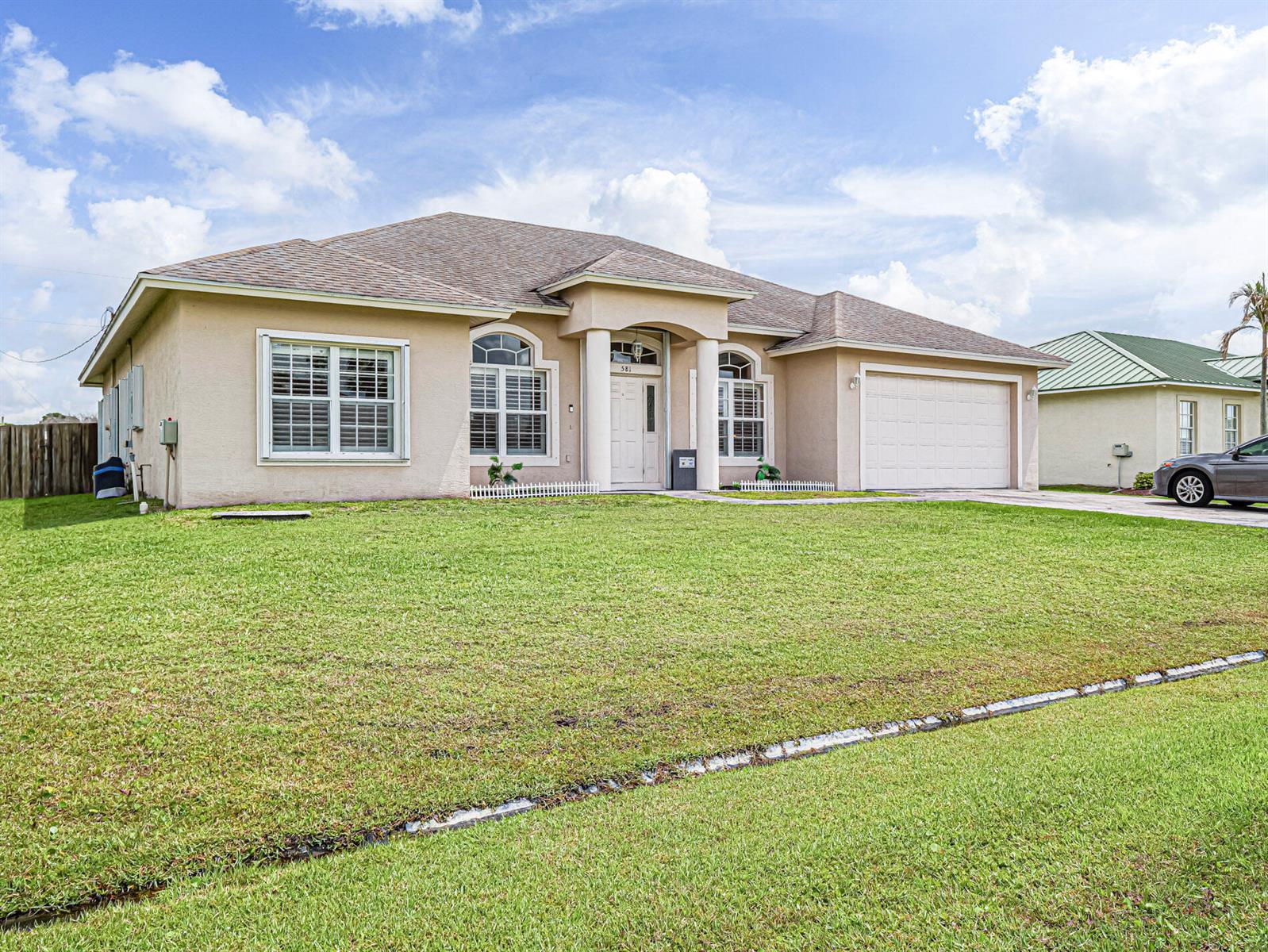 581 SW Grove Avenue, Port St. Lucie FL 34983 photo 2