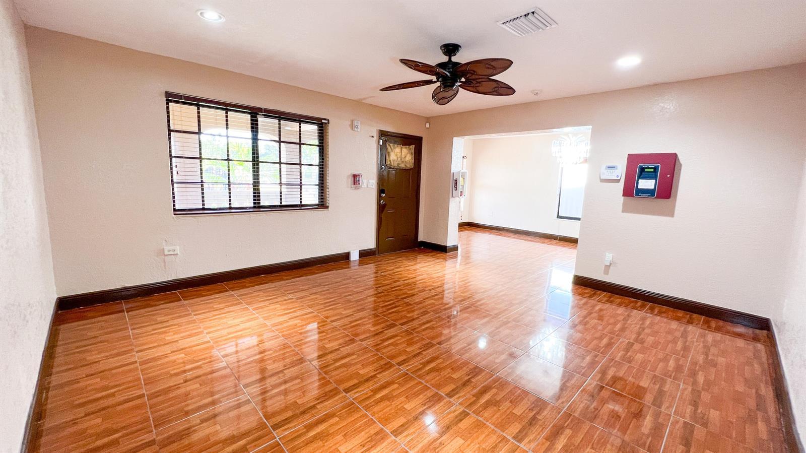 12255 NW Miami Court, North Miami FL 33168 photo 3