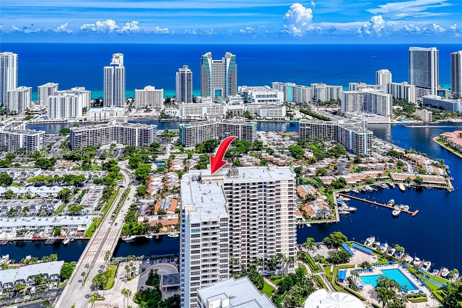 2500 Parkview Dr # 911, Hallandale Beach FL 33009