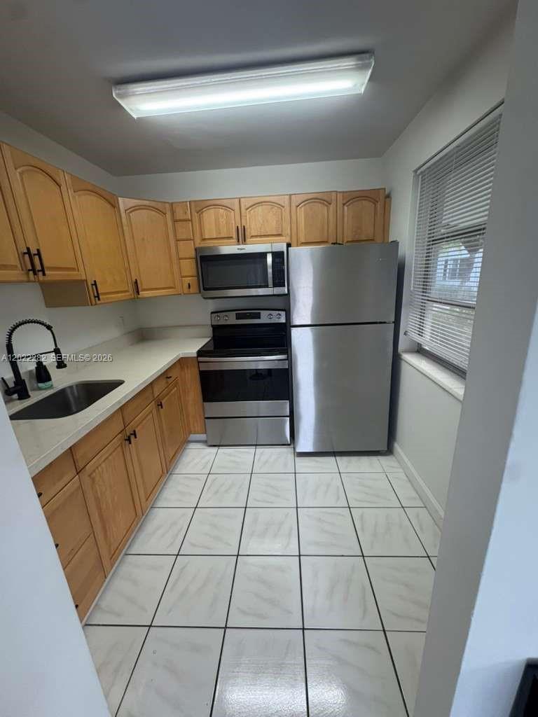 3210 Canal Dr # 5, Pompano Beach FL 33062 photo 5