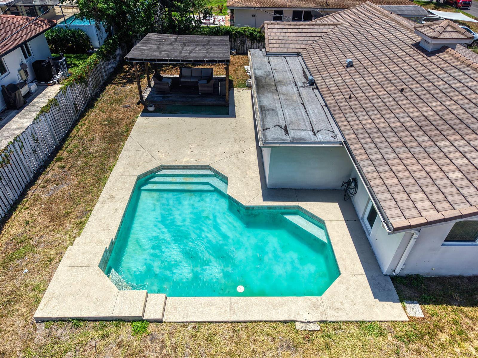 2298 NE 2nd Avenue, Boca Raton FL 33431 photo 5