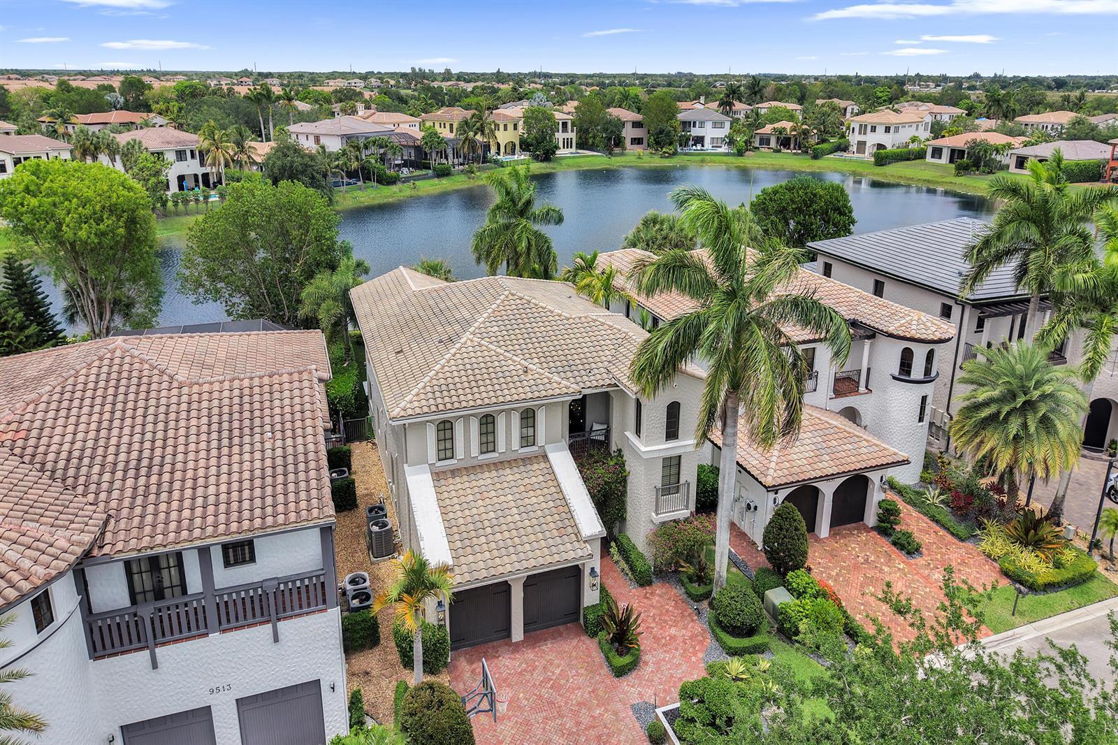 9501 Kenley Court, Parkland FL 33076 photo 2