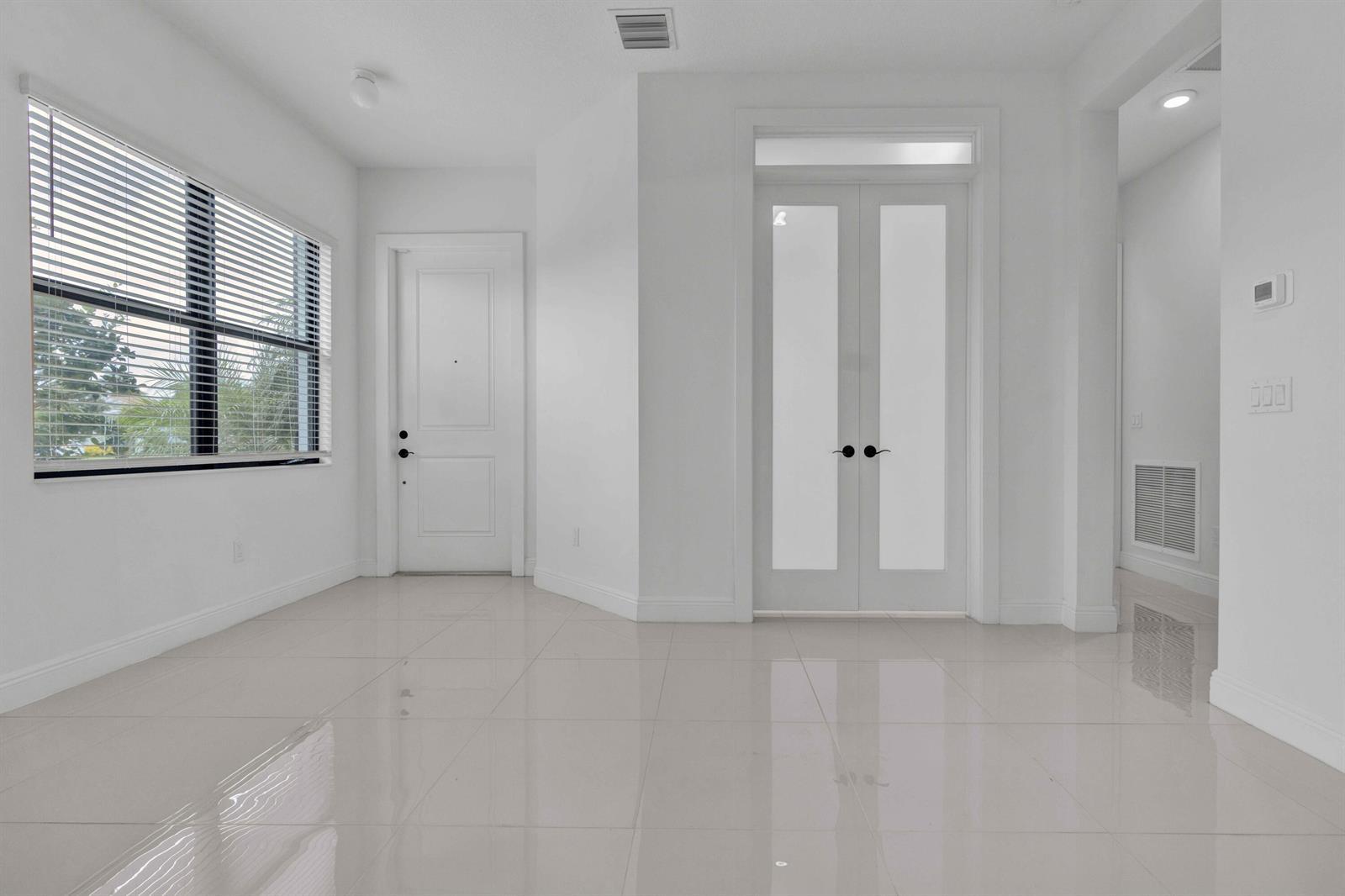 5501 Santa Rosa Lane, Westlake FL 33470 photo 3