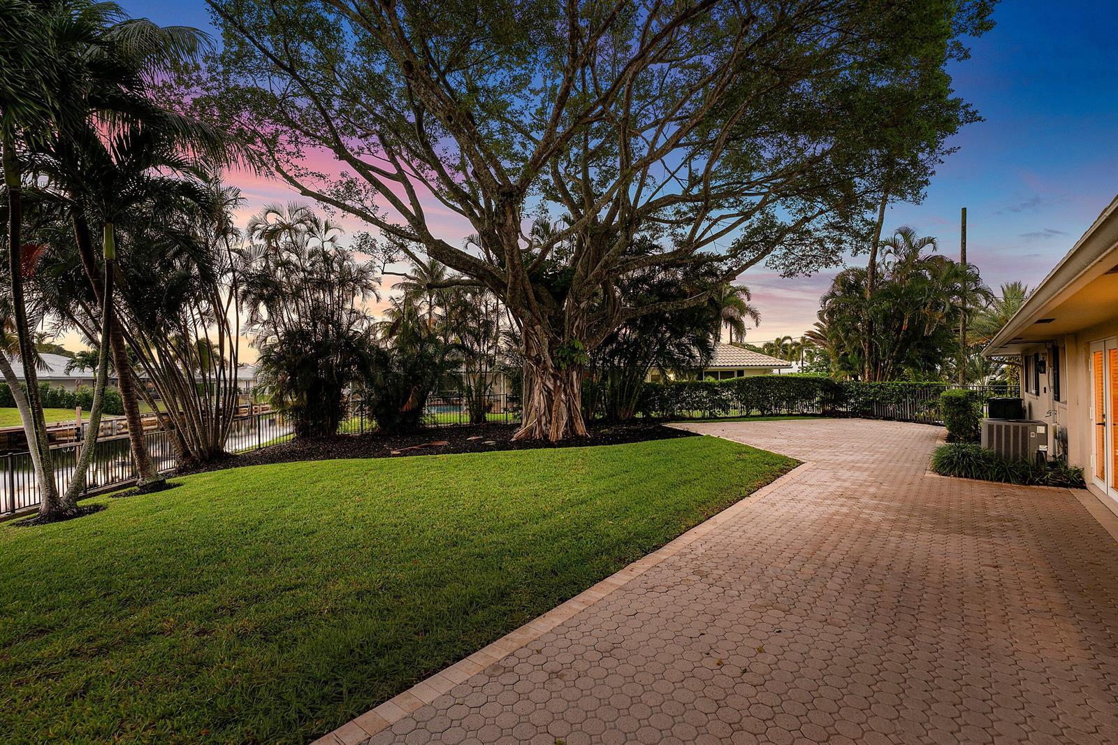 770 Peachtree Lane, Boca Raton FL 33486 photo 5