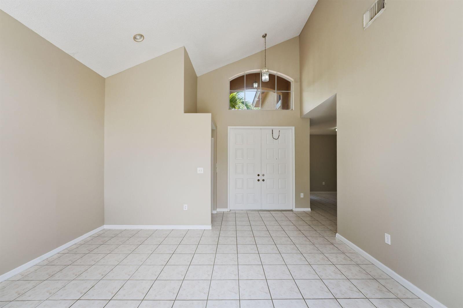 5041 SW 152nd Avenue, Miramar FL 33027 photo 2
