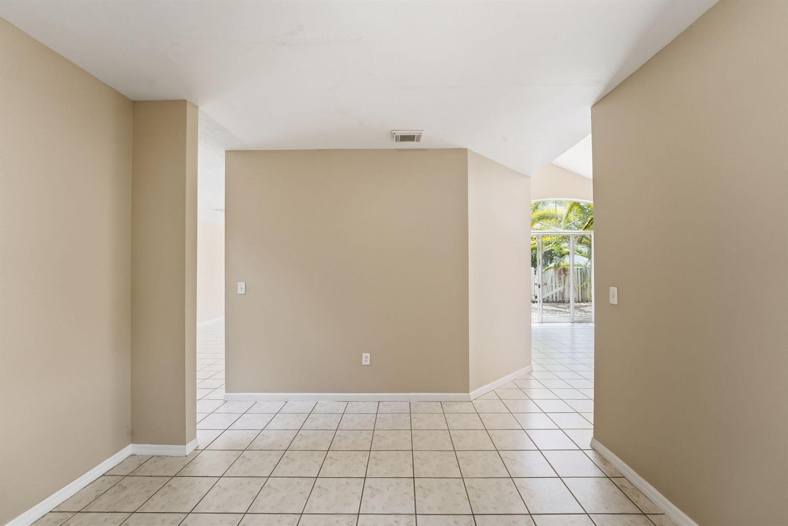 5041 SW 152nd Avenue, Miramar FL 33027 photo 5