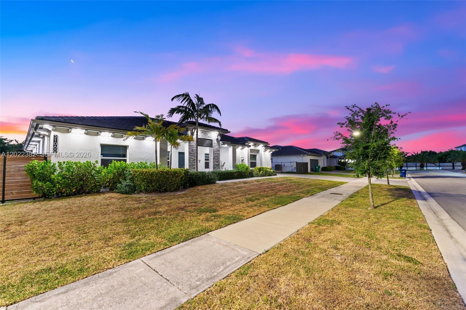 21080 SW 127th Pl, Miami FL 33177 photo 3