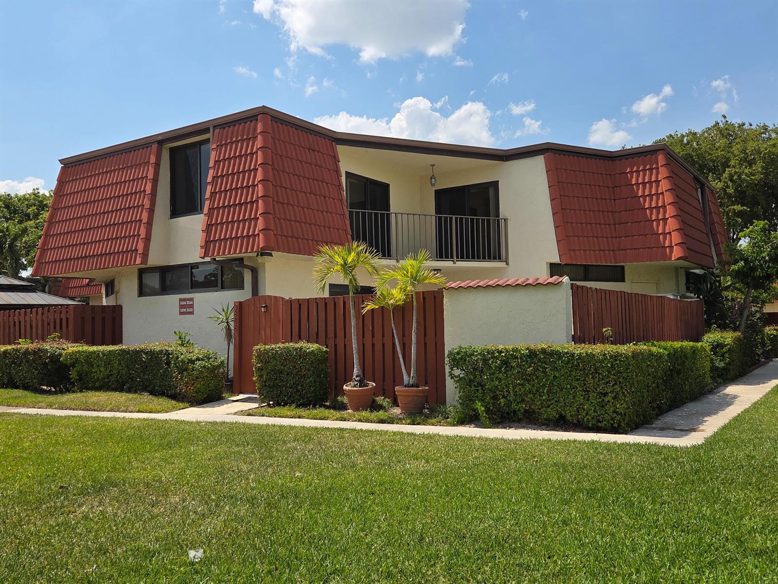 3888 Victoria Drive, West Palm Beach FL 33406
