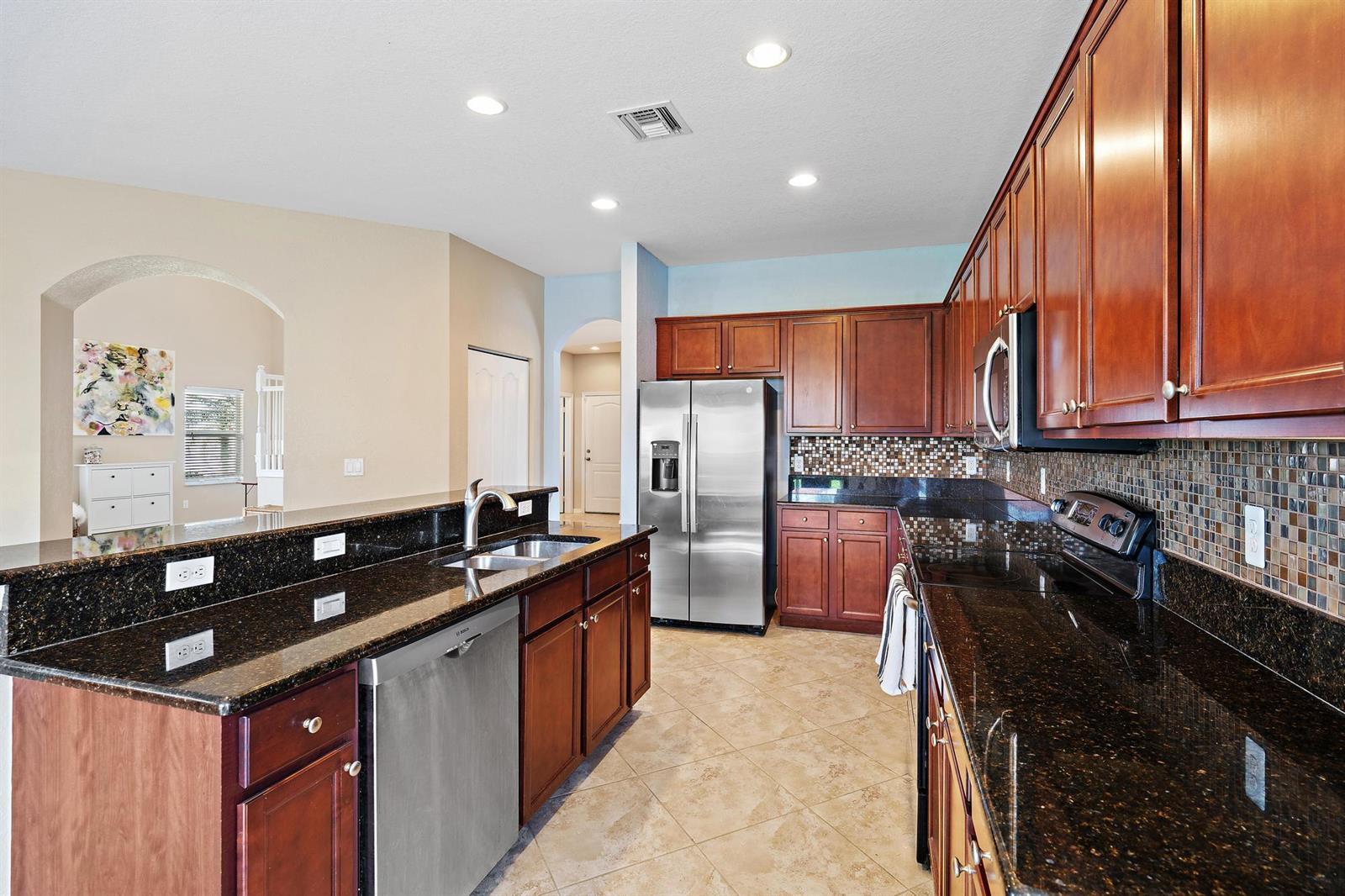 196 Behring Way, Jupiter FL 33458 photo 5