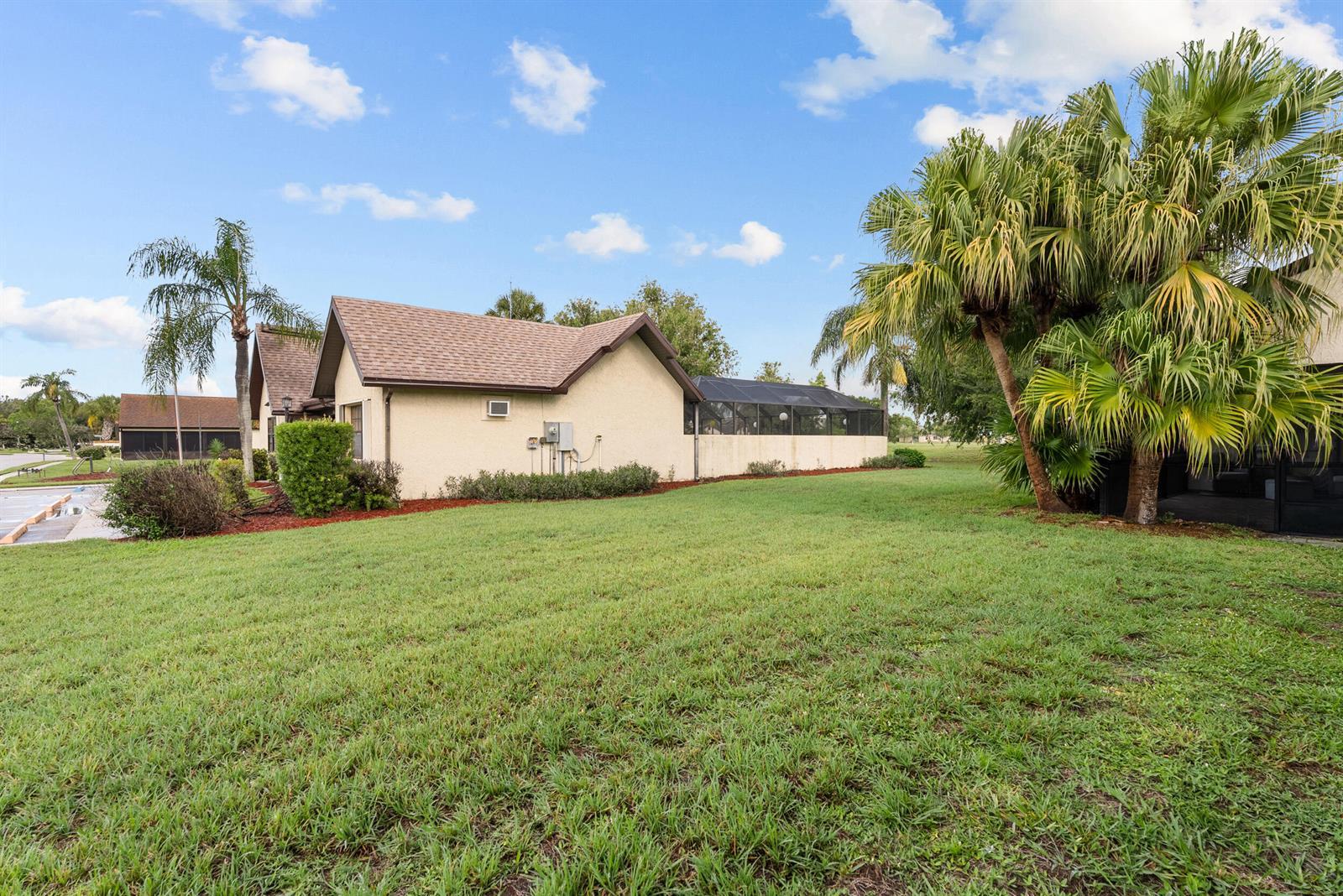 2242 SE Breckenridge Circle, Port St. Lucie FL 34952 photo 4