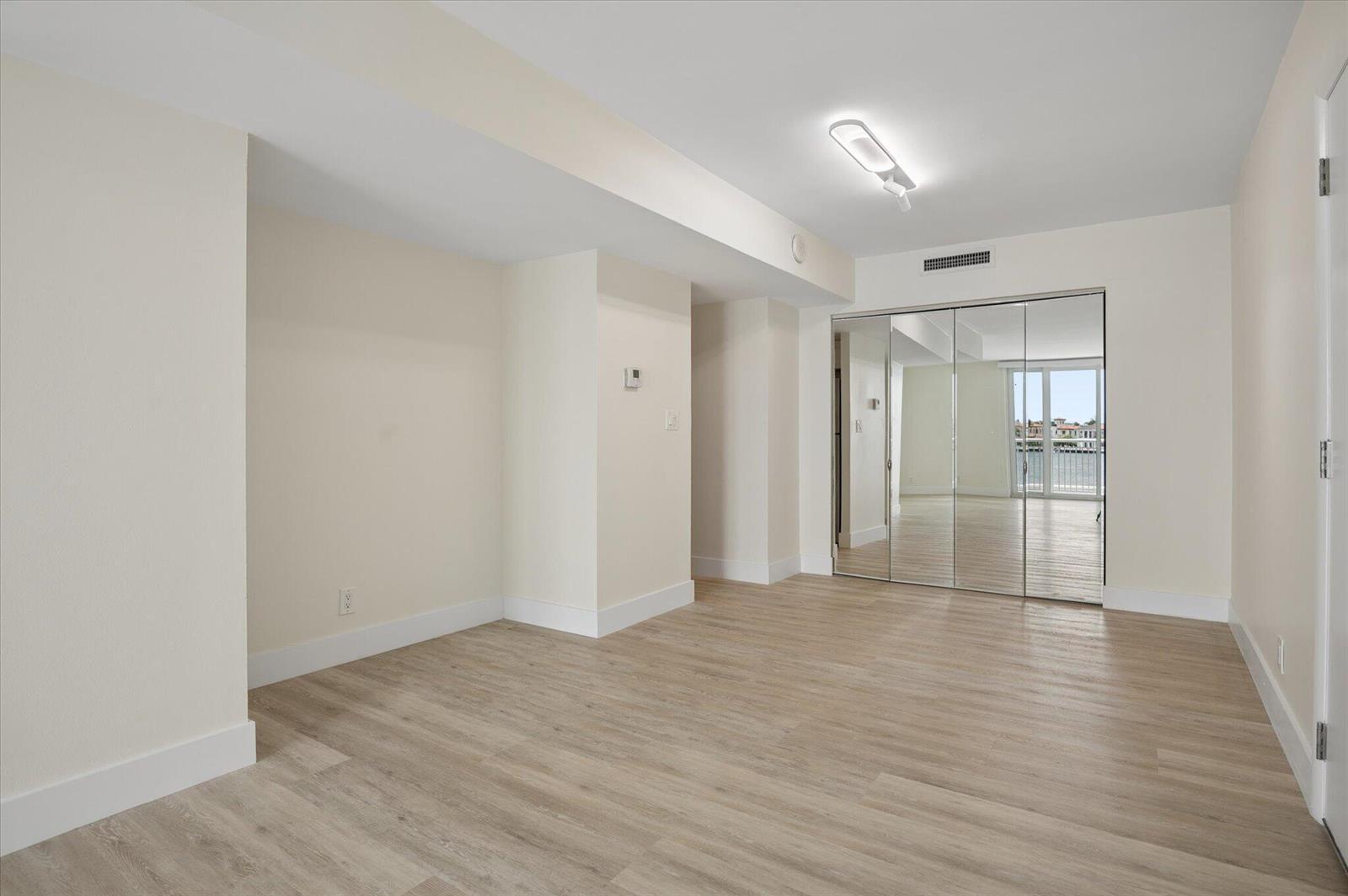 511 Bayshore Drive # 206, Fort Lauderdale FL 33304 photo 5