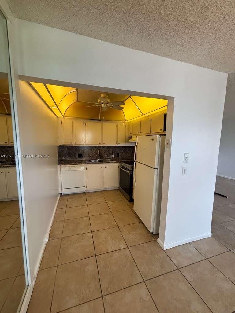 531 Fanshaw M # 531, Boca Raton FL 33434 photo 4