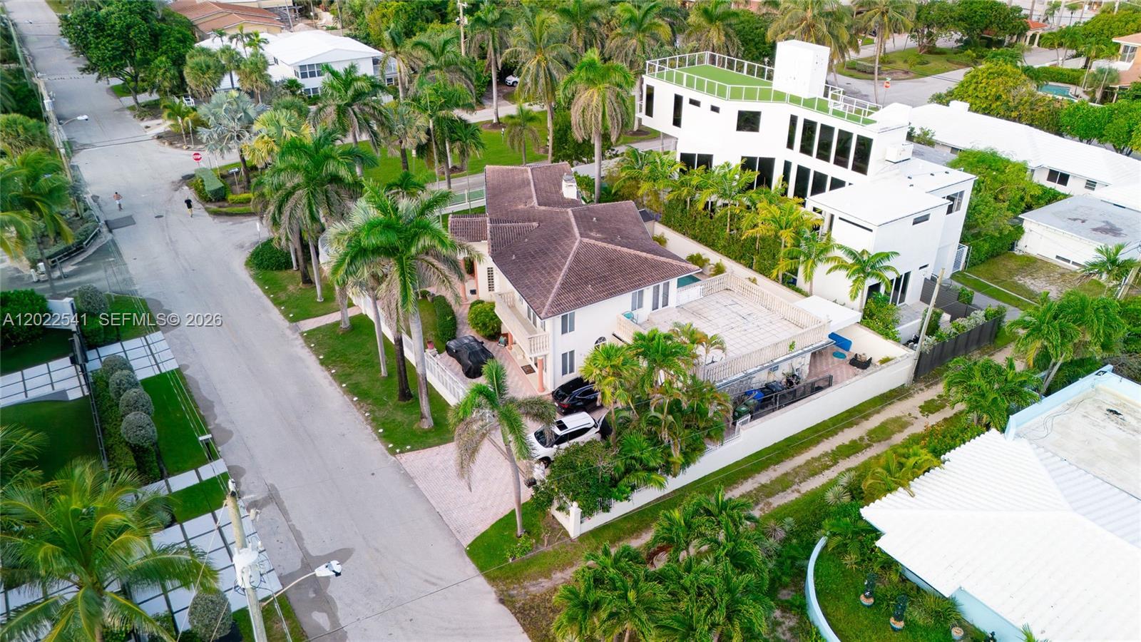 2701 N Atlantic Blvd, Fort Lauderdale FL 33308 photo 2