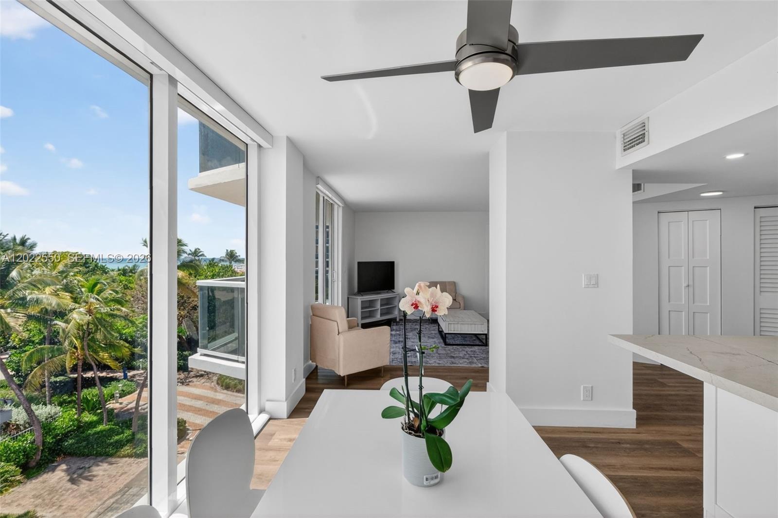 2401 Collins Ave # 602, Miami Beach FL 33140 photo 2
