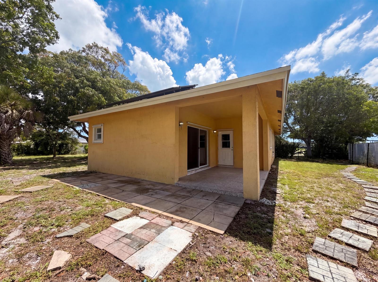 453 N Deerfield Avenue, Deerfield Beach FL 33441 photo 5
