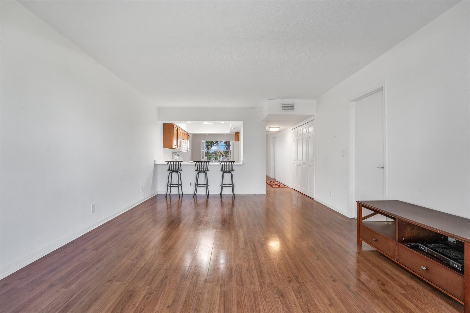3075 Gardens E Drive # 24, Palm Beach Gardens FL 33410 photo 3