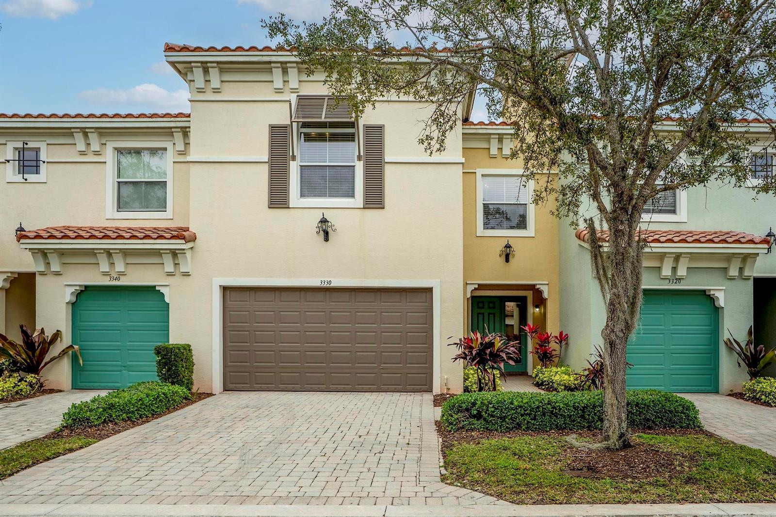 3330 NW 124th Way, Sunrise FL 33323 photo 2