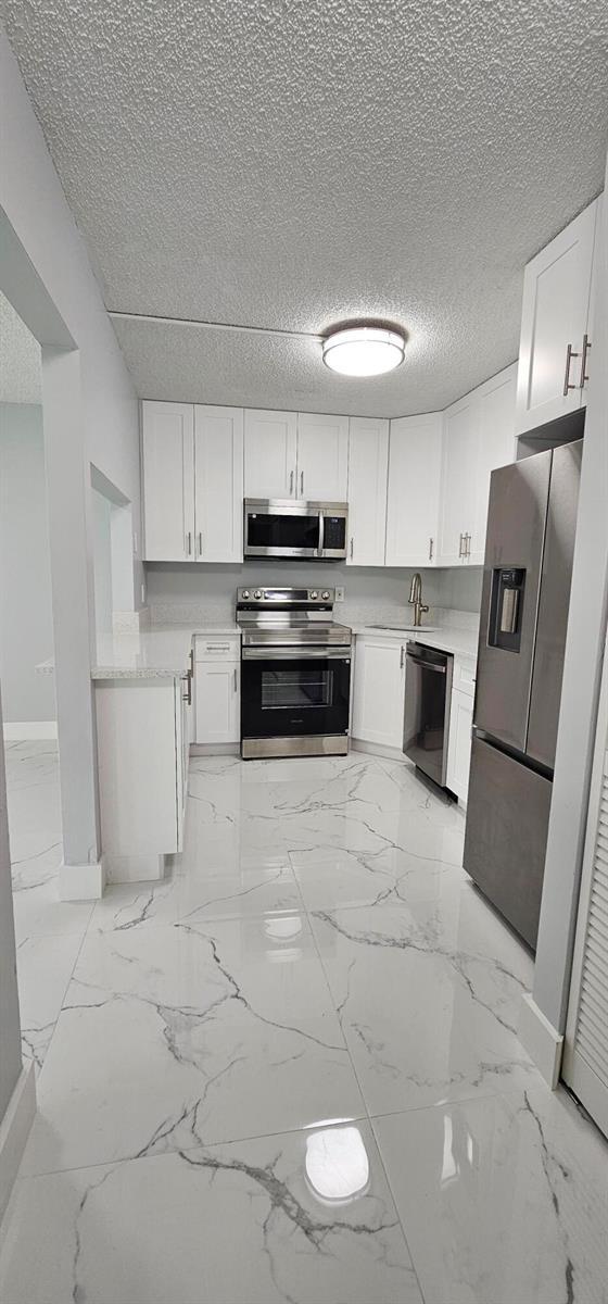 4991 Sable Pine Circle # B1, West Palm Beach FL 33417 photo 2