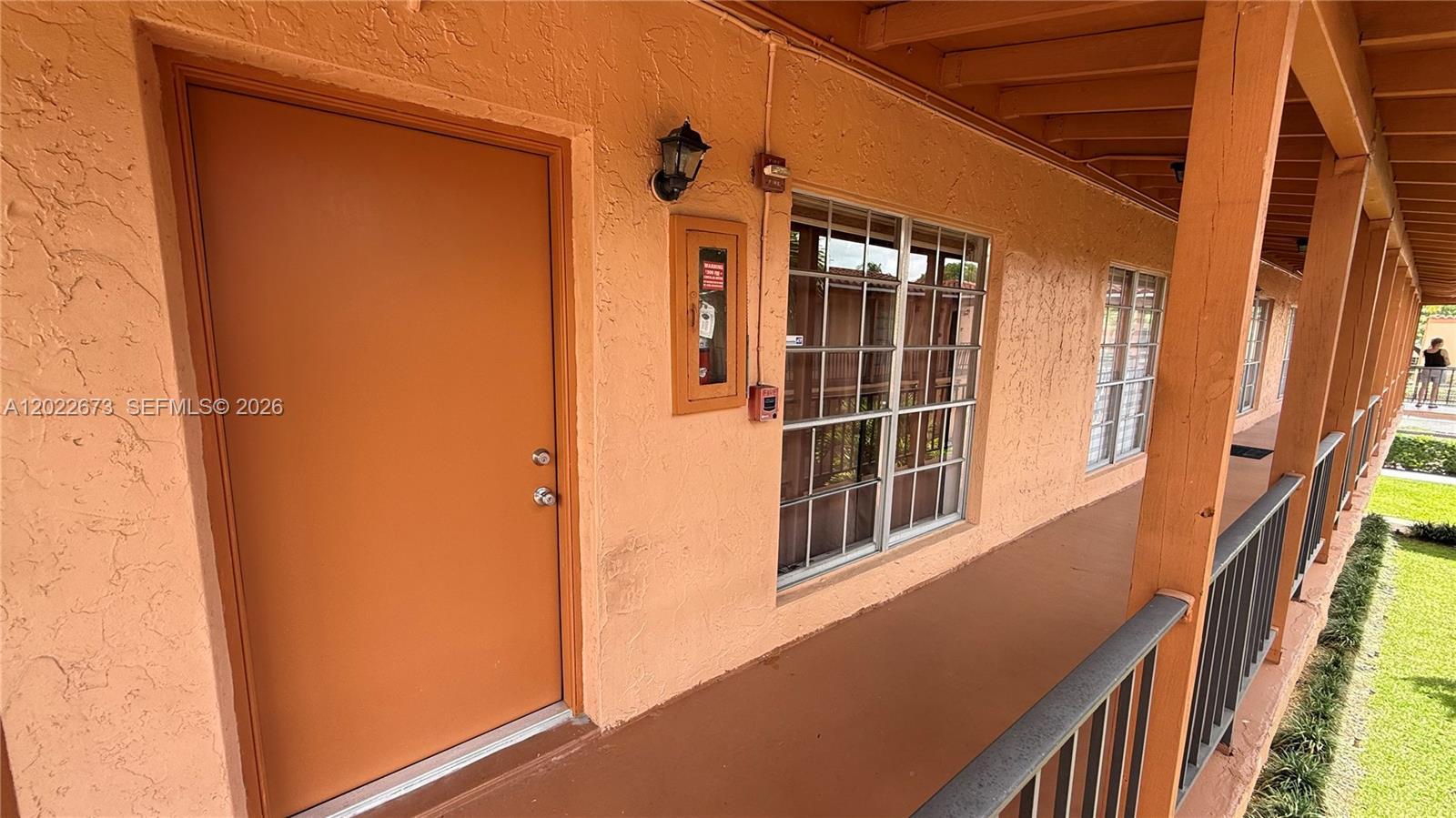 7220 Fairway Dr # G4, Miami Lakes FL 33014