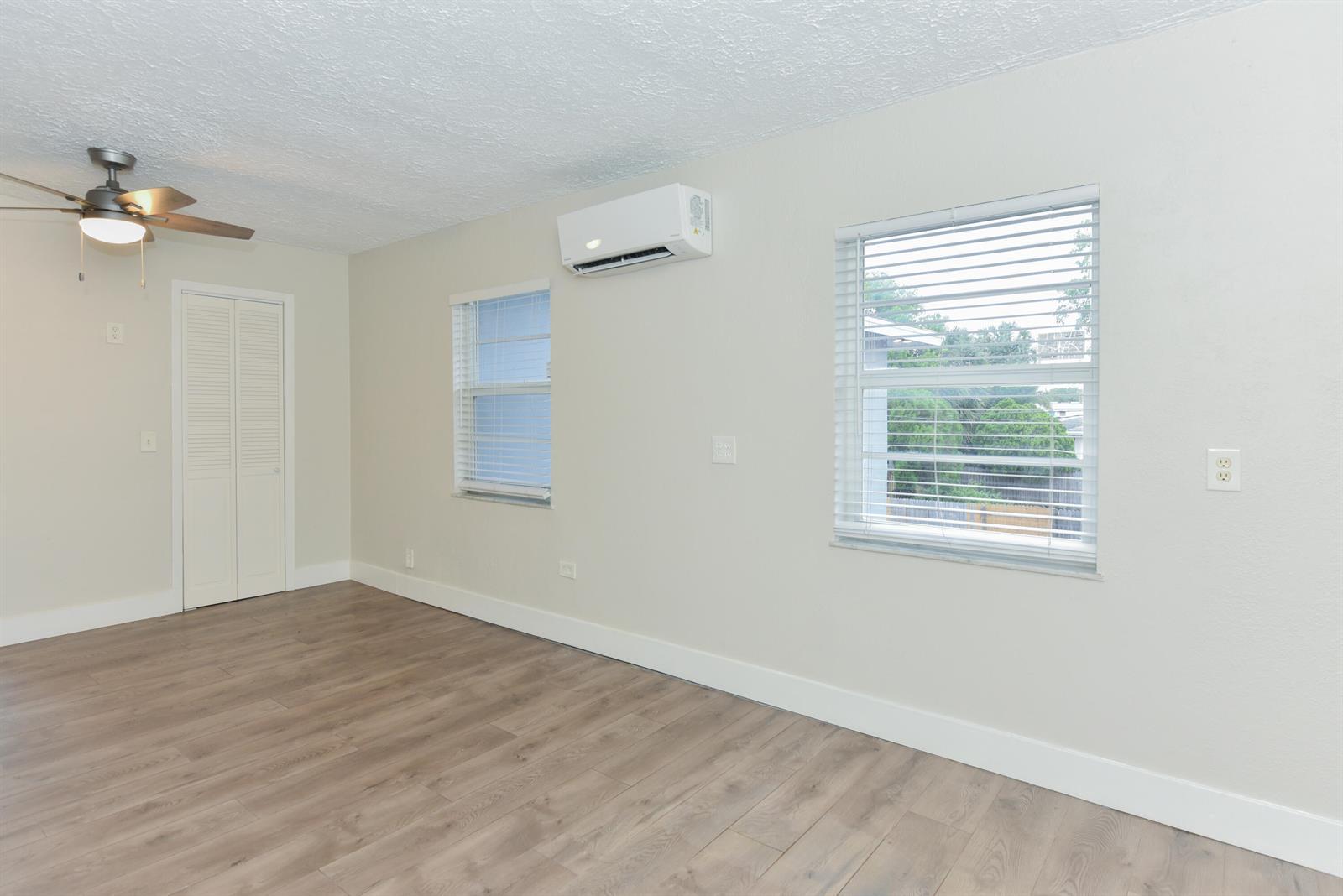 605 N Federal Highway # 13, FL 33460 photo 4