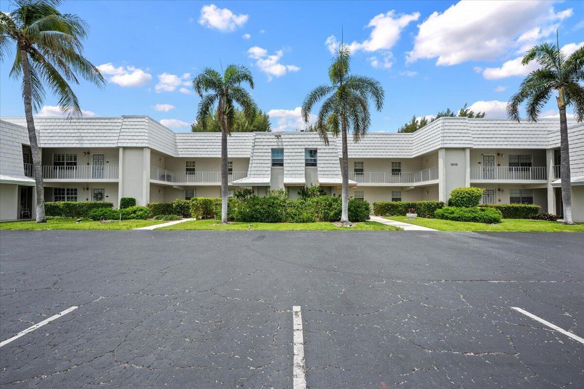 1205 Sandy Lane # 145, Singer Island FL 33404 photo 3