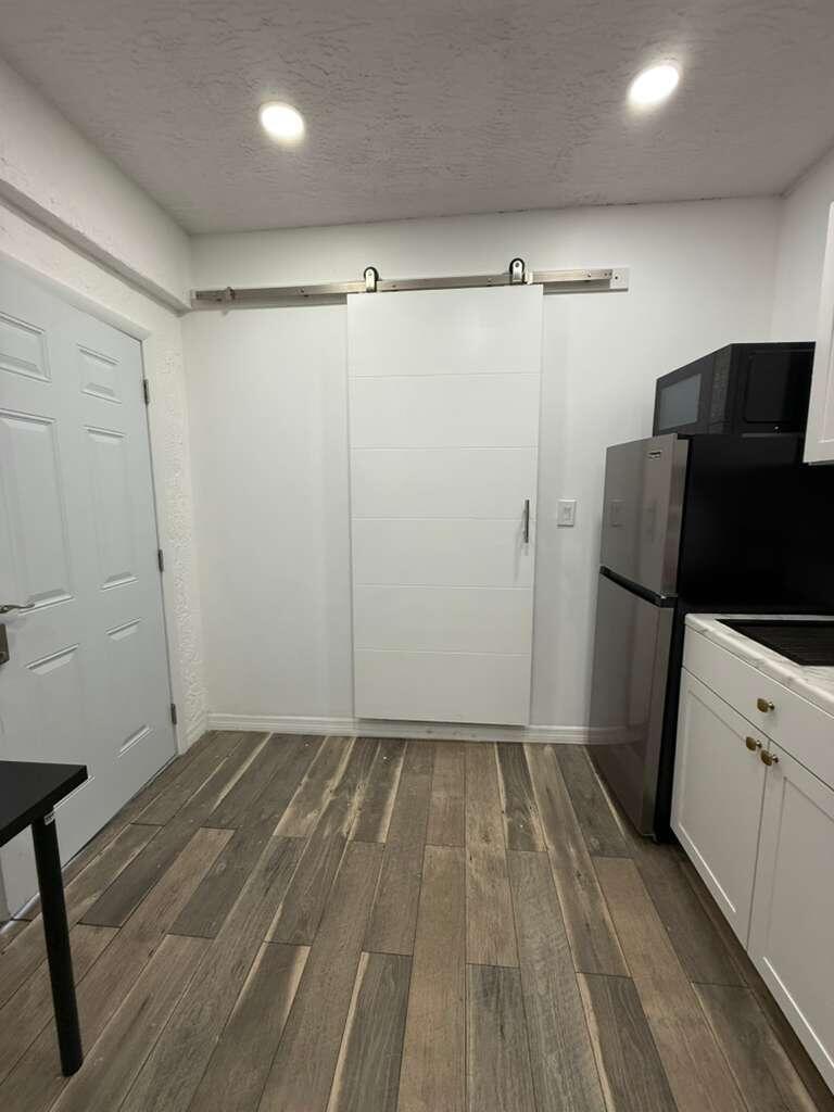 3111 N 66th Avenue, Hollywood FL 33024 photo 3