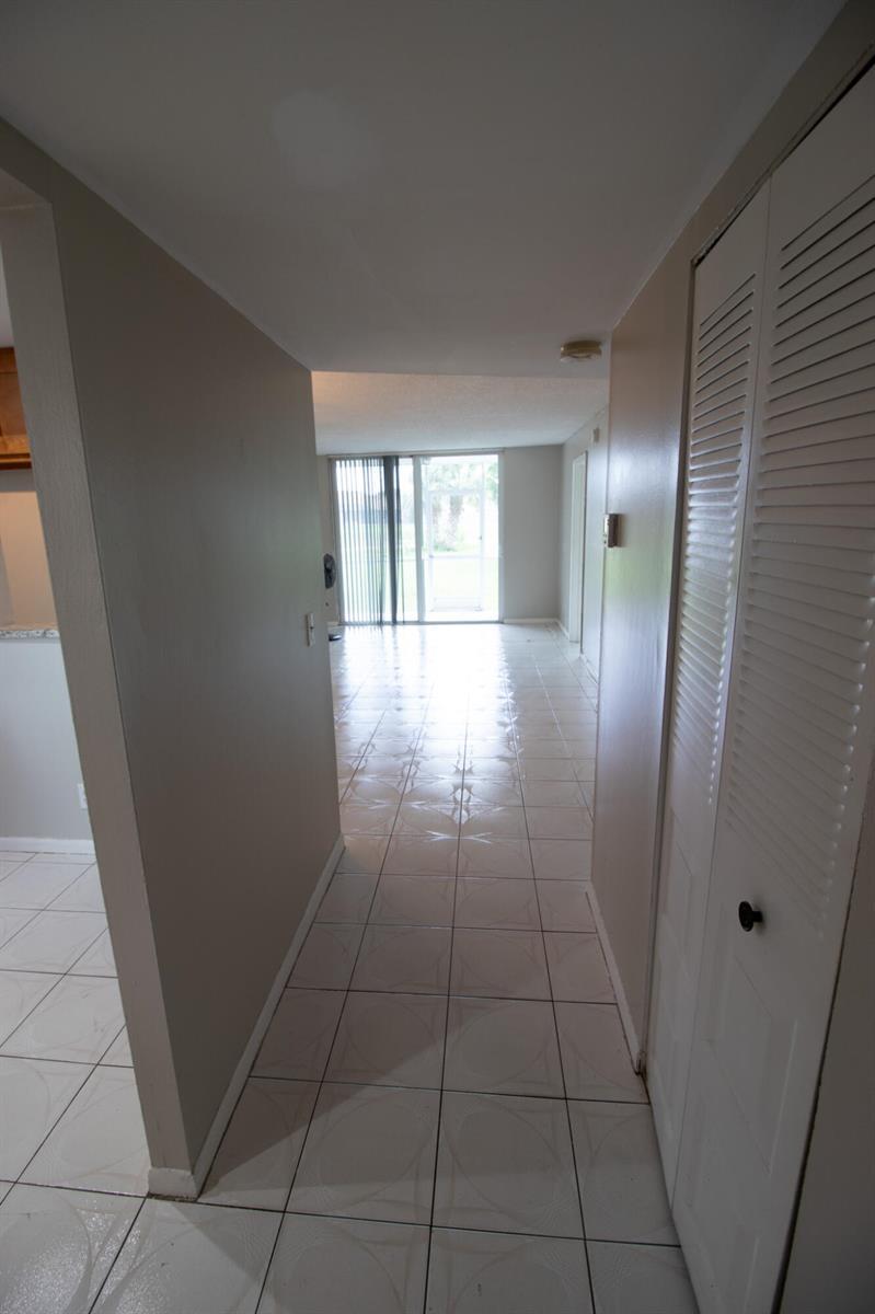9621 Sunrise Lakes Boulevard # 102, Sunrise FL 33322 photo 4