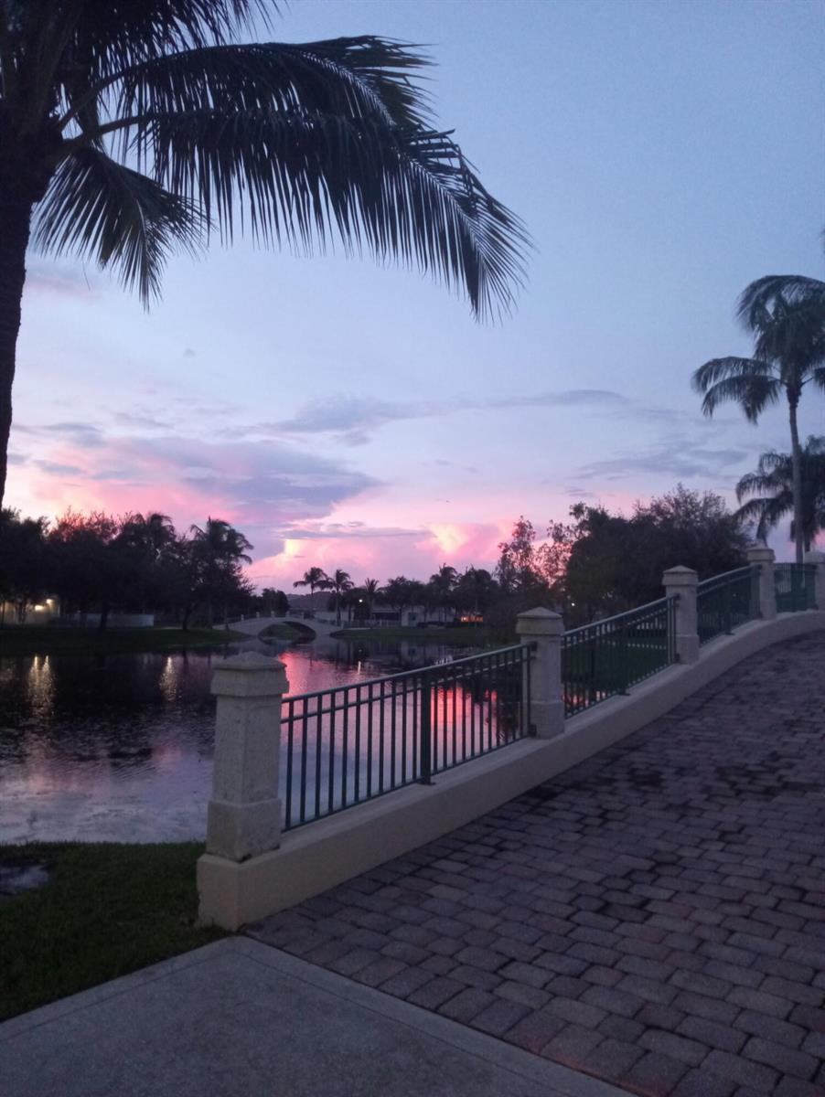 8093 Montserrat Place, Wellington FL 33414 photo 2